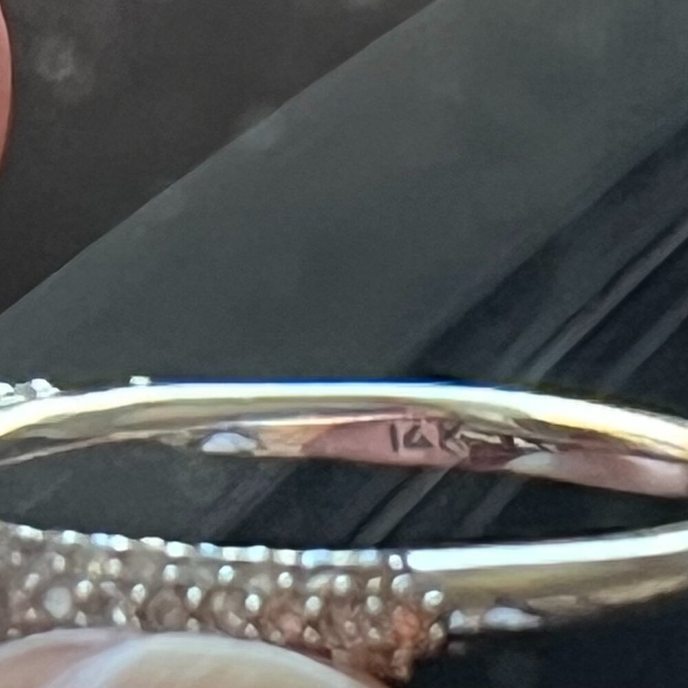 14K White & Rose Gold Ring with Quartz stone and pave diamonds - Picture 3 of 9